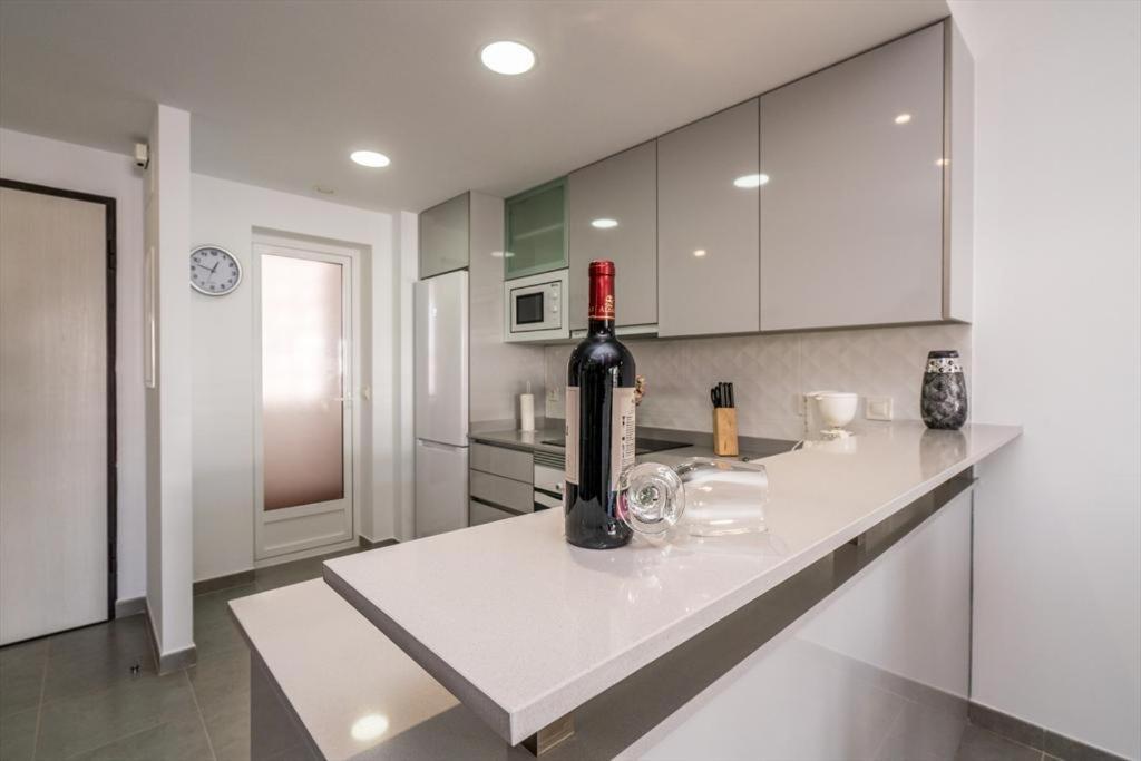 Maestro Apartment San Juan De Los Terreros Luaran gambar